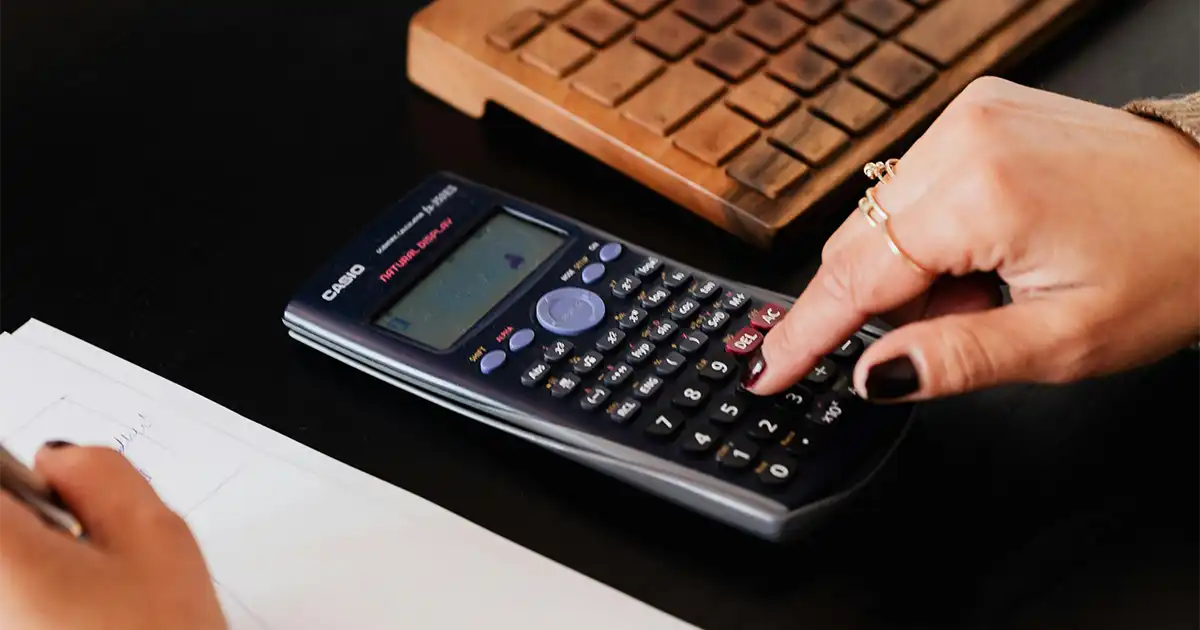 ¿Cómo ajustar tu seguro de subsidio tras una subida de ingresos?