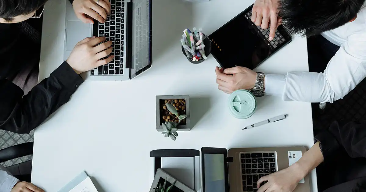 Seguro de subsidio contratado por empresa vs por cuenta propia